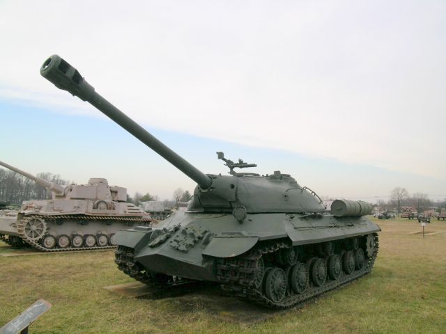 Общий вид танка ИС-3М