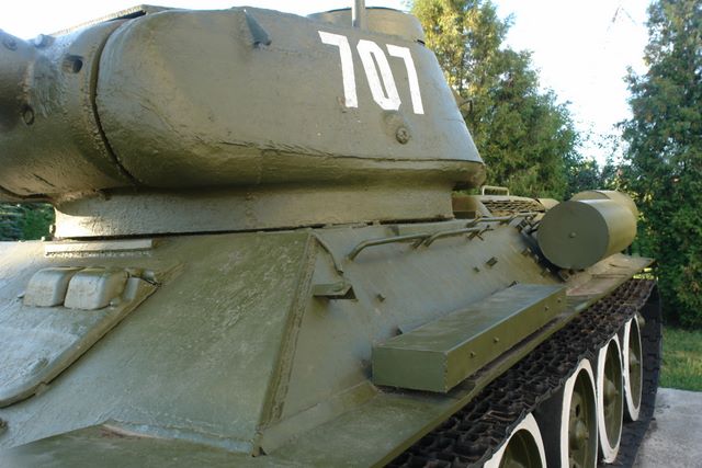 Передняя-левая часть танка